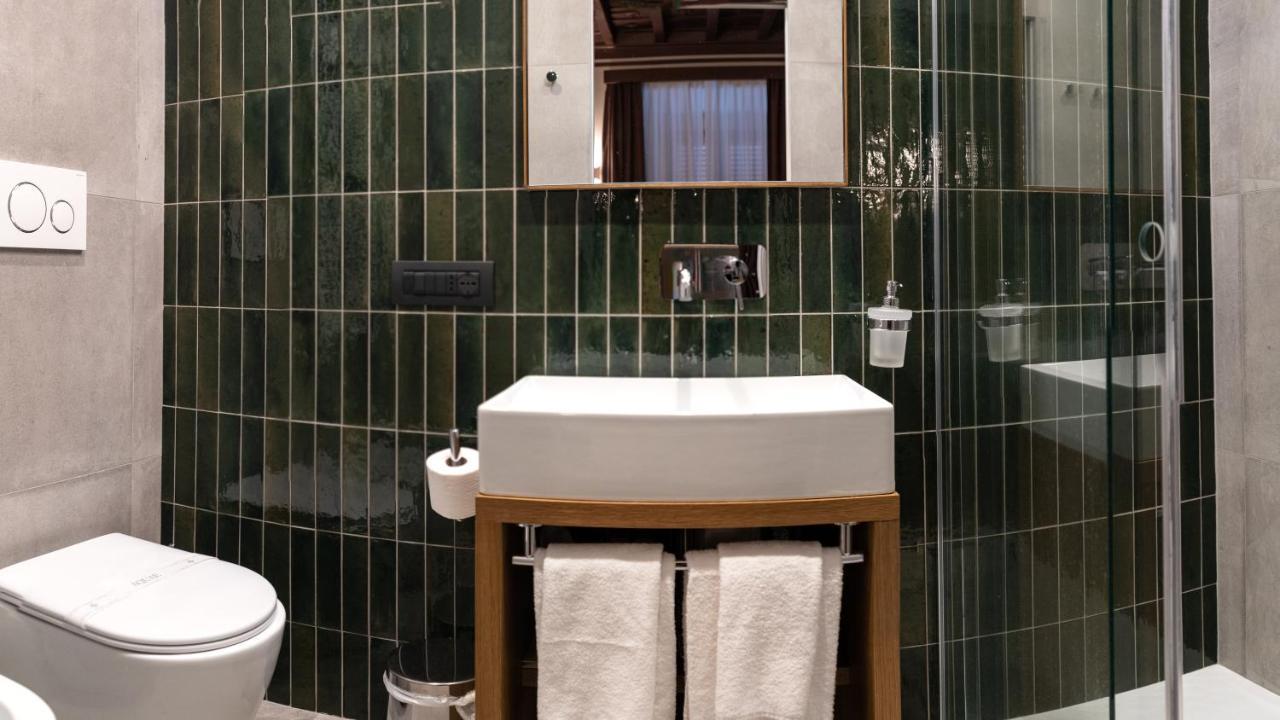 Castel Sant'Angelo Luxury Rooms & Tour Roma Exterior foto